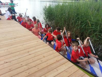 Foto des Albums: Drachenbootrennen der 4. Klassen