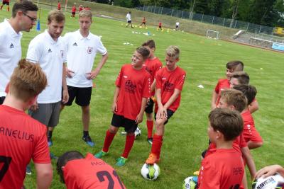 Foto des Albums: 10. Fußballcamp des ESV Lok Falkenberg - Tag 1 (20. 07. 2017)