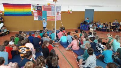 Foto des Albums: Verabschiedung der 4. Klassen