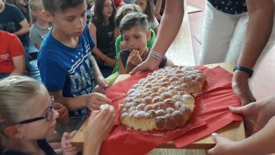 Foto des Albums: Verabschiedung der 4. Klassen