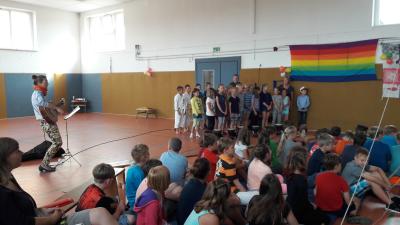 Foto des Albums: Verabschiedung der 4. Klassen