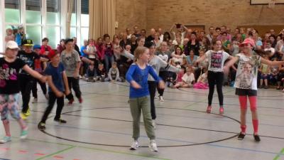 Foto des Albums: Abschluss unserer Tanzwoche 2016/17