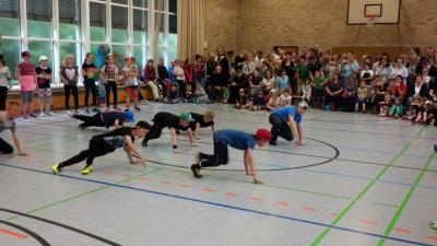Foto des Albums: Abschluss unserer Tanzwoche 2016/17