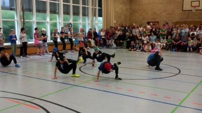 Foto des Albums: Abschluss unserer Tanzwoche 2016/17