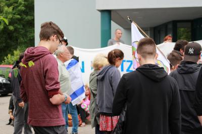 Foto des Albums: Demonstration vor dem LRA Hildburghausen (27. 07. 2017)
