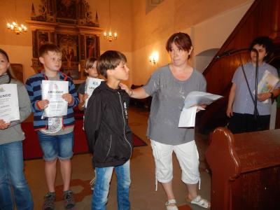 Foto des Albums: Schuljahresabschluss und Verabschiedung Frau Brox