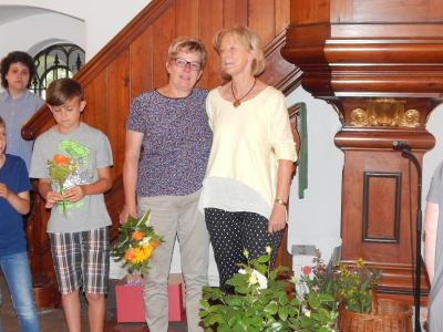 Foto des Albums: Schuljahresabschluss und Verabschiedung Frau Brox