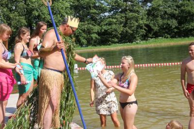 Foto des Albums: Eröffnung Schwimmbad in Gehren