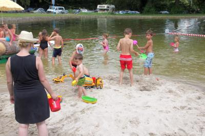Foto des Albums: Eröffnung Schwimmbad in Gehren