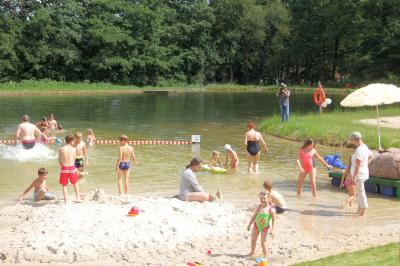 Foto des Albums: Eröffnung Schwimmbad in Gehren