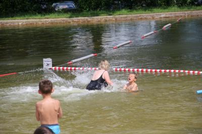 Foto des Albums: Eröffnung Schwimmbad in Gehren