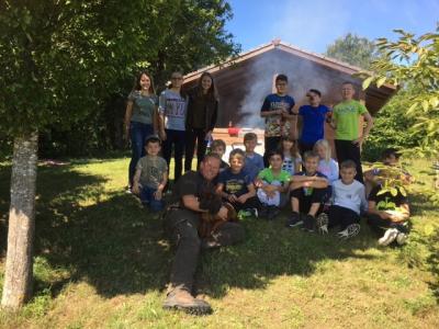Foto des Albums: Ferienprogramm 2017 - Mit dem Jäger in den Wald