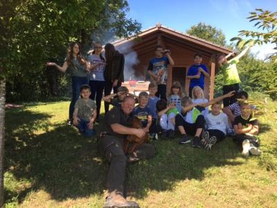 Foto des Albums: Ferienprogramm 2017 - Mit dem Jäger in den Wald