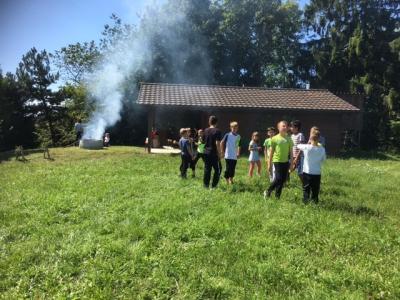 Foto des Albums: Ferienprogramm 2017 - Mit dem Jäger in den Wald