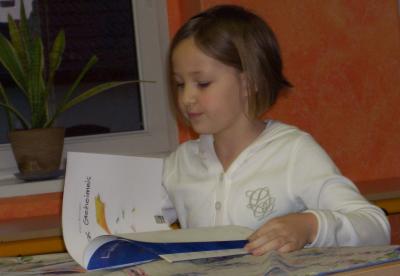 Foto des Albums: Vorlesewettbewerb in der Rogätzer Grundschule (01. 02. 2008)