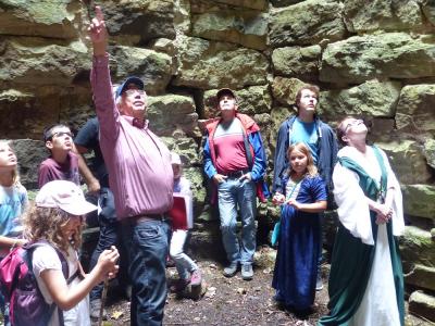 Foto des Albums: Ferienprogramm 2017 - Roggenbacher Burgruinen