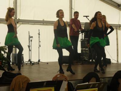 Donegals Irish Dance  (Bild vergr&ouml;&szlig;ern)