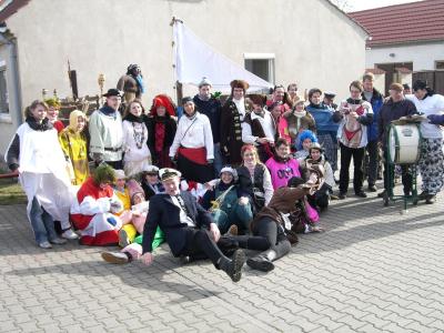 Gruppenfoto um 11,00 Uhr  (Bild vergr&ouml;&szlig;ern)