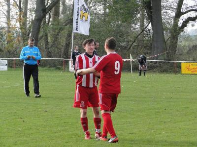 Foto des Albums: Häsener SV II - FC Falkenthaler Füchse II