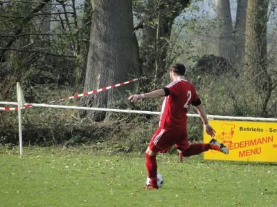 Foto des Albums: Häsener SV II - FC Falkenthaler Füchse II