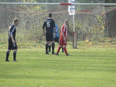 Foto des Albums: Häsener SV II - FC Falkenthaler Füchse II
