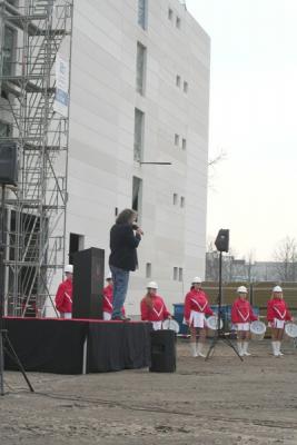 Foto des Albums: SG Fanfarenzug Potsdam e.V. beim Richtfest der Metropolishalle - Serie 2 (29.02.2008)