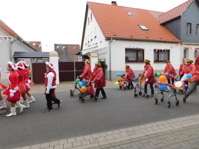 Foto des Albums: Karnevalsumzug zum 50-jährigen Bestehen GCC