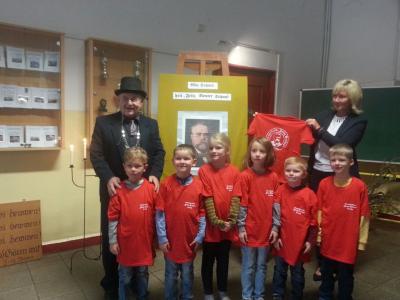 Foto des Albums: 207. Geburtstag von Fritz Reuter