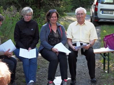 Foto des Albums: Waldandacht des Frauentreffs