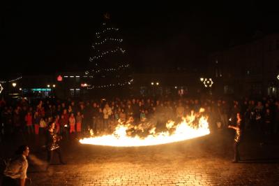 Foto des Albums: Adventsleuchten auf dem Wittstocker Marktplatz 2017 (05.12.2017)