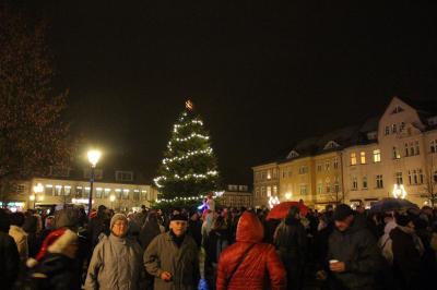 Foto des Albums: Adventsleuchten auf dem Wittstocker Marktplatz 2017 (05.12.2017)