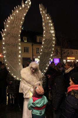 Foto des Albums: Adventsleuchten auf dem Wittstocker Marktplatz 2017 (05.12.2017)