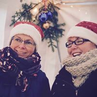 Foto des Albums: Aufstellen unseres Weihnachtsbaumes auf dem Schloßlatz Leezen