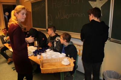 Foto des Albums: Weihnachtskonzert an der Oberschule mit Grundschule Glöwen (07. 12. 2017)