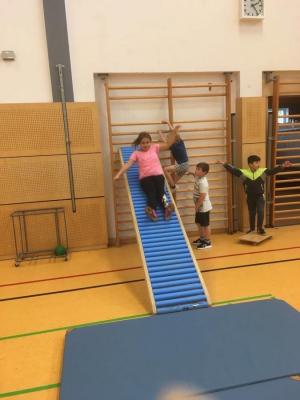 Bewegungsspiele 02 