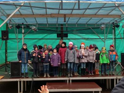 Foto des Albums: Singen beim "Sterntalermarkt"