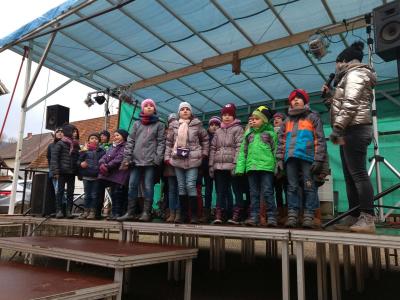 Foto des Albums: Singen beim "Sterntalermarkt"