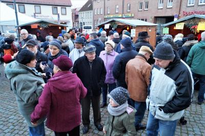 Foto des Albums: 16. Adventsbild: TuS Neukalen 1990 e.V.