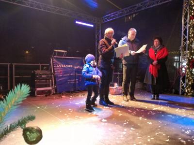 Foto des Albums: Weihnachtsbaumaktion in der Innenstadt