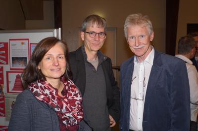 Dr. Dorothea Terpitz (1. Vorsitzende Gemeinsam leben Hessen e.V.), Jochen Terpitz und Stefan Ringer (Parit&auml;tischer Wohlfahrtsverband) 