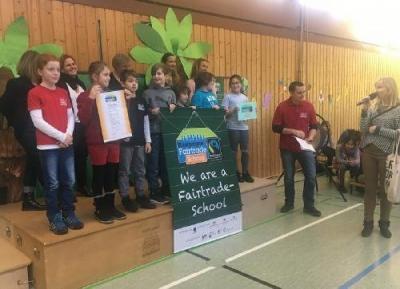 Fotoalbum Verleihung Fairtrade School Zertifikat an Schillerschule Bissingen