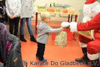 Foto des Albums: Weihnachtsfeier im Karate Do Gladbeck 2017