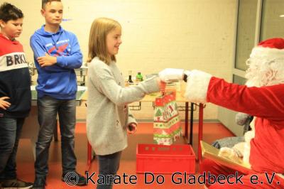 Foto des Albums: Weihnachtsfeier im Karate Do Gladbeck 2017