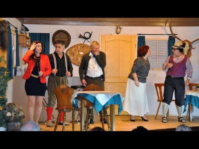 Foto des Albums: Bilder Theater 2018