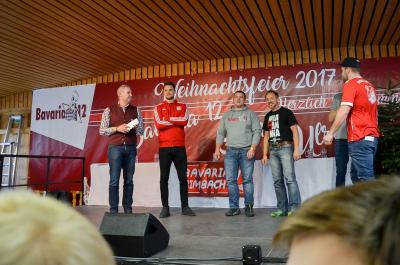 Foto des Albums: Weihnachtsfeier Bavaria 12 Simbach - Besuch von Sven Ulreich
