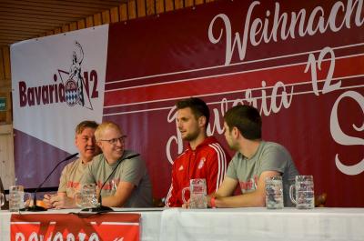 Foto des Albums: Weihnachtsfeier Bavaria 12 Simbach - Besuch von Sven Ulreich