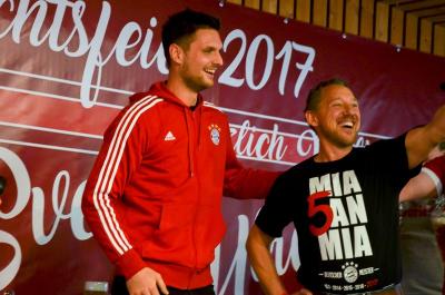 Foto des Albums: Weihnachtsfeier Bavaria 12 Simbach - Besuch von Sven Ulreich