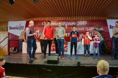Foto des Albums: Weihnachtsfeier Bavaria 12 Simbach - Besuch von Sven Ulreich