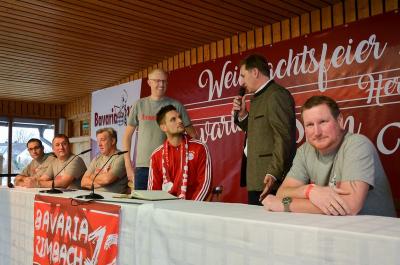 Foto des Albums: Weihnachtsfeier Bavaria 12 Simbach - Besuch von Sven Ulreich
