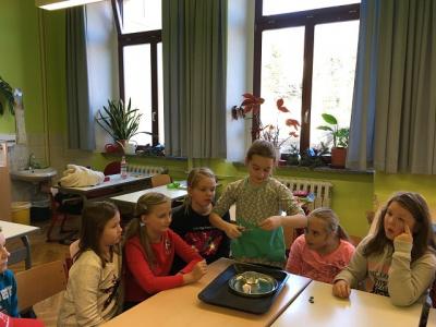 Foto des Albums: Feuerexperimente Klasse 4b